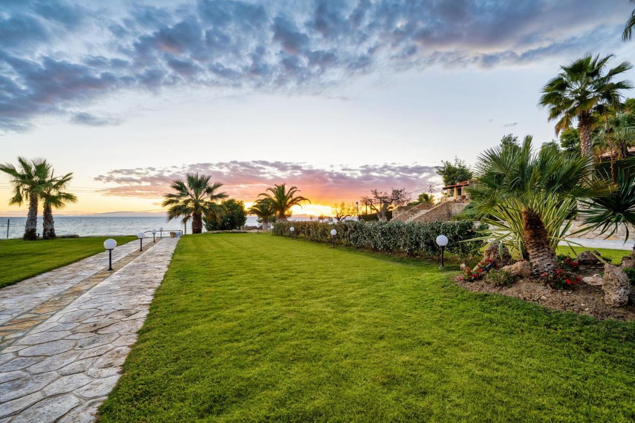 Palmrise Luxury Villas By Travel Pro Services - Nea Skioni Halkidiki Екстер'єр фото